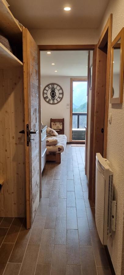 Studio Uissan Pour 5 Personnes A Cote Des Pistes Huez Kültér fotó
