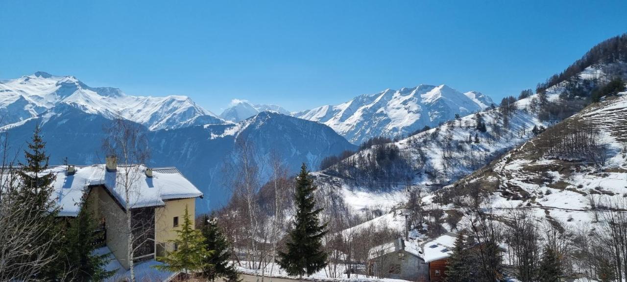 Studio Uissan Pour 5 Personnes A Cote Des Pistes Huez Kültér fotó