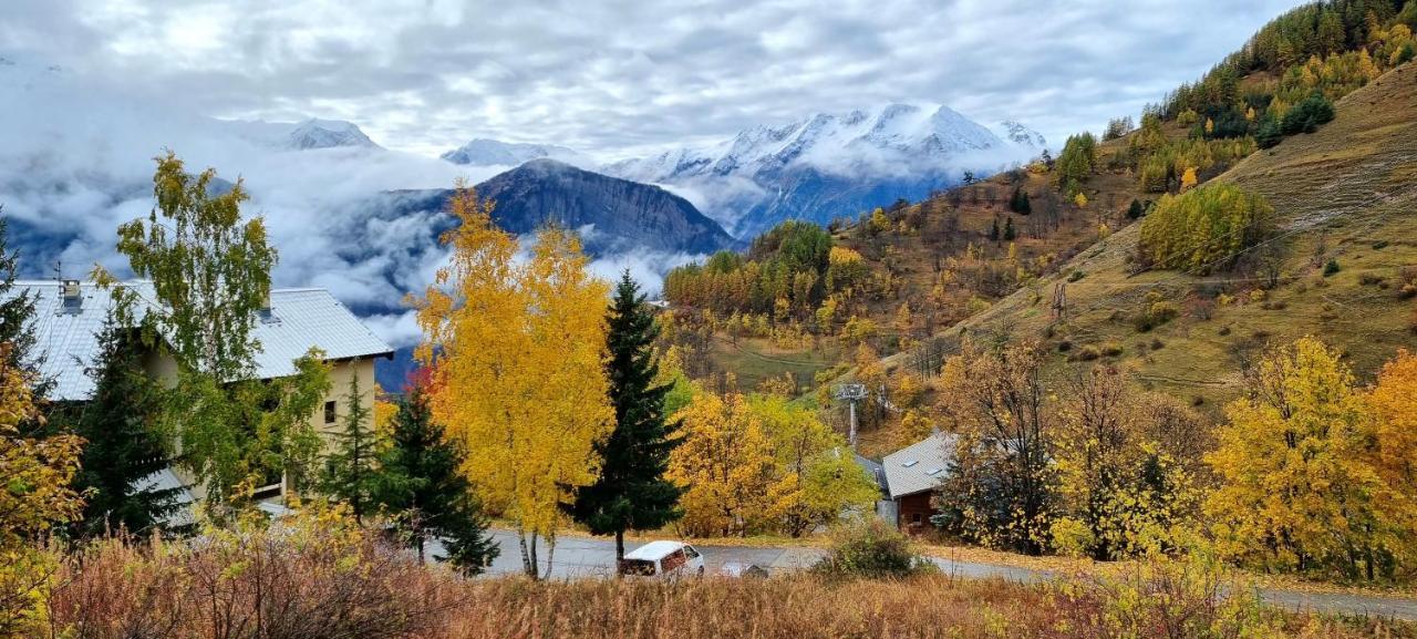 Studio Uissan Pour 5 Personnes A Cote Des Pistes Huez Kültér fotó